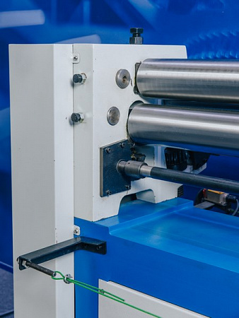 Электромеханический вальцовочный станок MetalTec RS-1300x2,5E - rodan.ru
