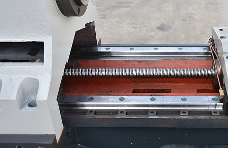 Токарный станок c ЧПУ с горизонтальной станиной MetalTec CK 35x400 купить в Москве - rodan.ru