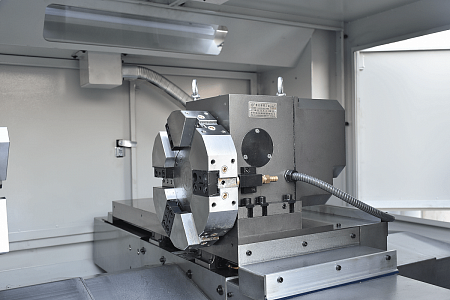 Токарный станок c ЧПУ с горизонтальной станиной MetalTec CK 35x400 купить в Москве - rodan.ru