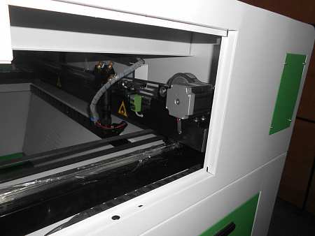Станок лазерный гравировальный c ЧПУ WoodTec LaserStream WL 1060 купить в Москве - rodan.ru