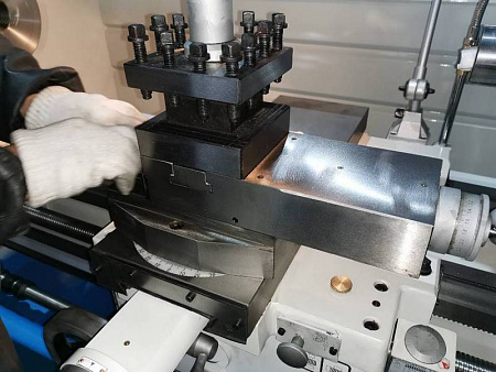 Токарно-винторезный станок MetalTec SL 788 x 1000 с УЦИ купить в Москве - rodan.ru