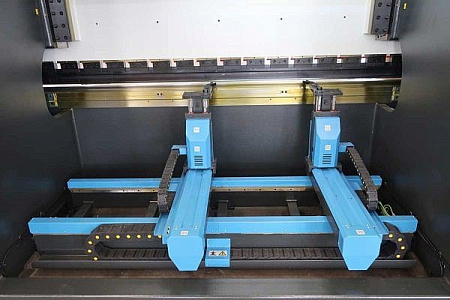 MetalTec HBC 170/3100 Листогибочные гидравлические прессы с ЧПУ
