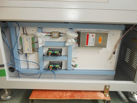 Станок лазерный гравировальный c ЧПУ WoodTec LaserStream WL 1390 купить в Москве - rodan.ru