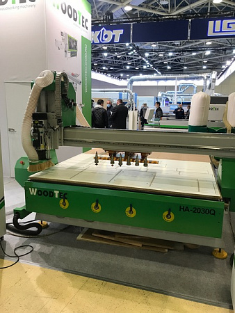 Фрезерно-гравировальный станок с ЧПУ WoodTec HA 2030 Q купить в Москве - rodan.ru