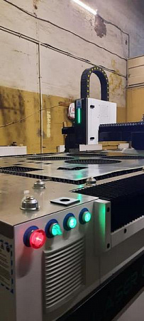 Оптоволоконный лазерный станок для резки металла MetalTec 1530 B (RECI-1000 W) купить в Москве - rodan.ru