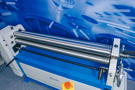 Электромеханический вальцовочный станок MetalTec RS-1300x2,5E - rodan.ru