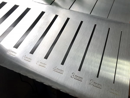 Оптоволоконный лазерный станок для резки металла MetalTec 1530 (1500W)